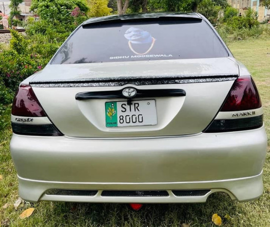toyota-mark-ii-2003-big-8
