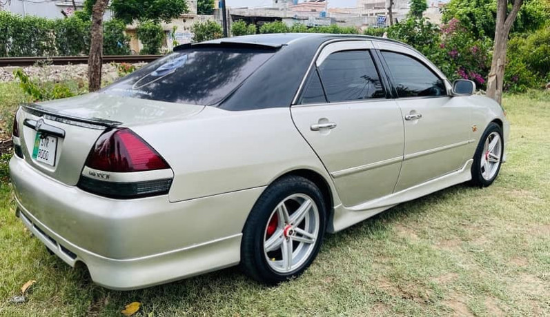 toyota-mark-ii-2003-big-9