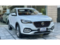 mg-hs-essence-2023-small-0
