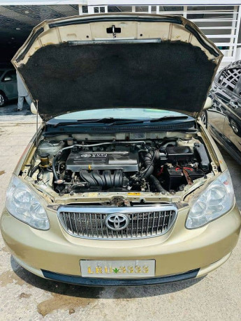 toyota-corolla-altis-2003-big-4