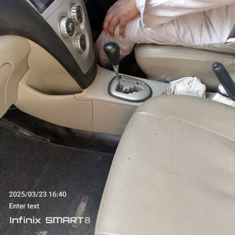 toyota-belta-2007-big-3