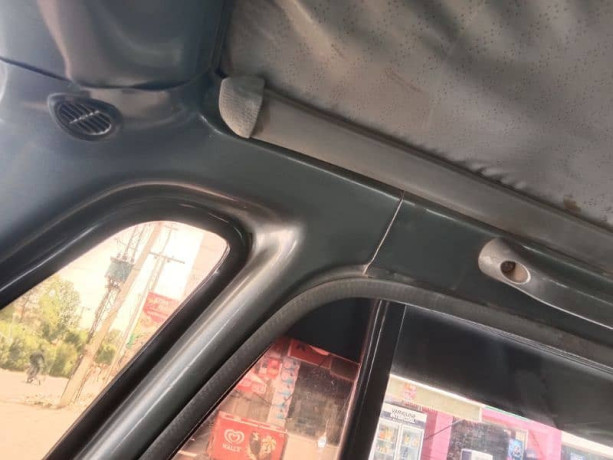 suzuki-mehran-vx-2011-big-7