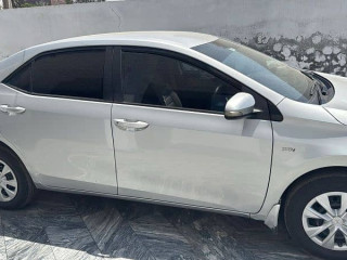 toyota-corolla-gli-2017