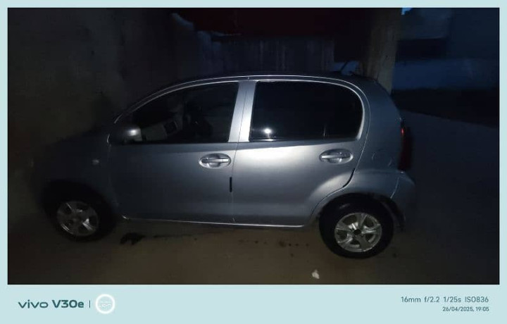 toyota-passo-2014-big-5