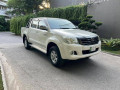 toyota-hilux-2016-small-9
