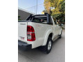 toyota-hilux-2016-small-8