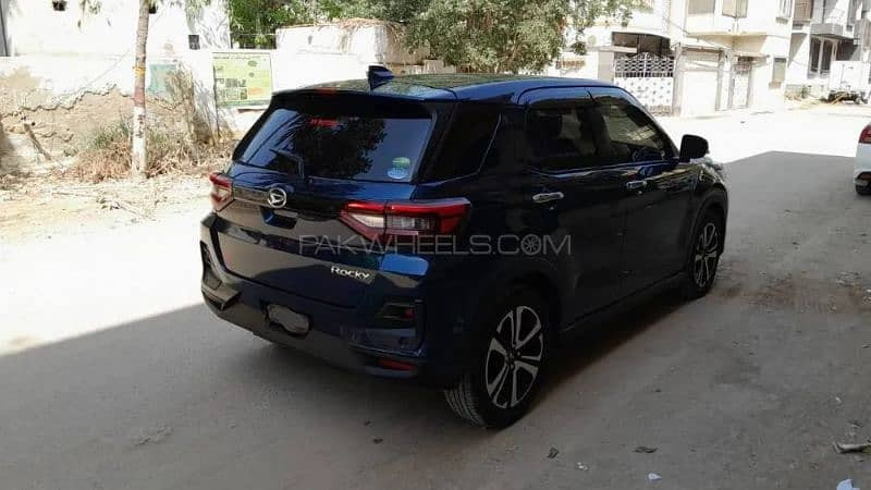 daihatsu-rocky-z-model-201922-big-4