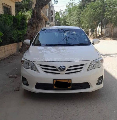 toyota-corolla-gli-16-vvti-model-2013-automatic-transmission-big-0