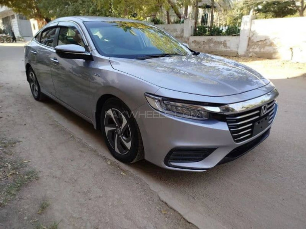 honda-insight-ex-model-2019-unregistered-big-1