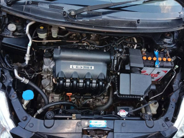 honda-city-idsi-2005-big-8