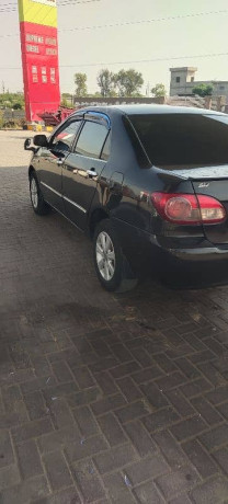 toyota-corolla-gli-2007-big-9