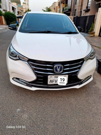 changan-alsvin-2021-big-0
