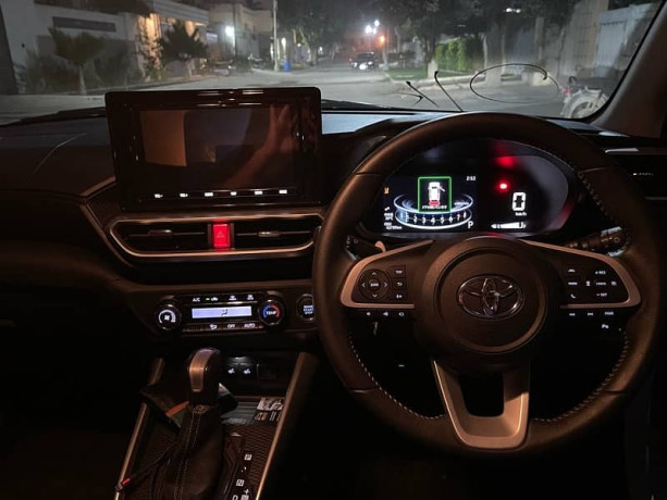 toyota-raize-z-2019-big-7