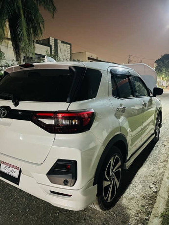 toyota-raize-z-2019-big-1
