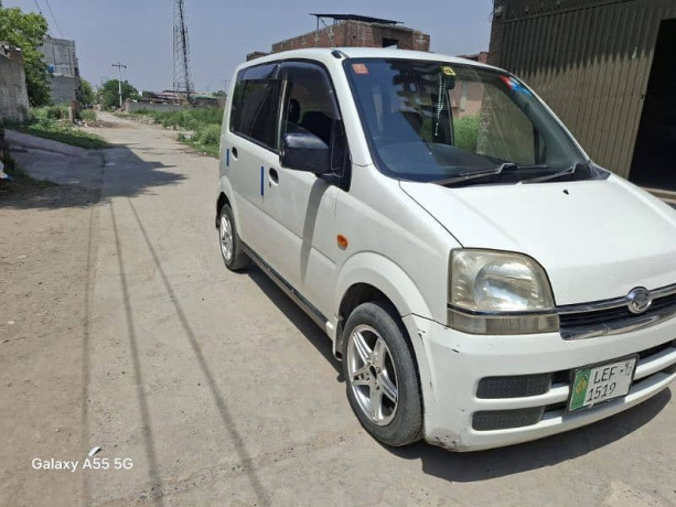 daihatsu-move-2006-big-1