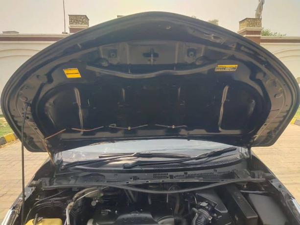 toyota-corolla-xli-2015-big-10