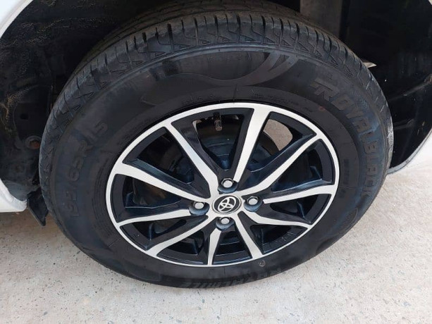 toyota-yaris-2022-13-ativ-cvt-big-11