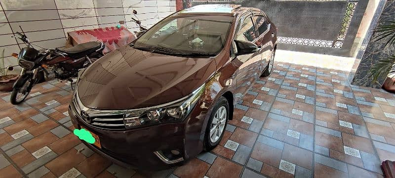 toyota-altis-grande-2015-total-genuine-big-0