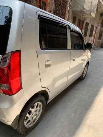 suzuki-wagon-r-2019-big-5