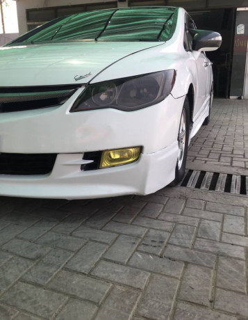 honda-civic-reborn-ug-full-option-2010-big-2