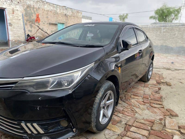 toyota-corolla-xli-2017-big-6
