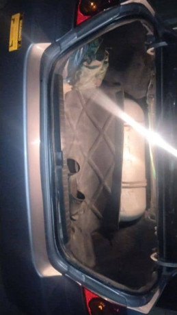 toyota-corolla-gli-2002-big-8