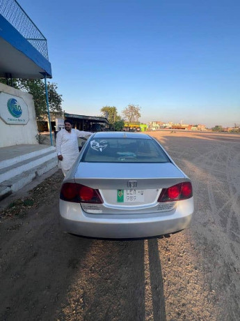 honda-civic-vti-oriel-prosmatec-2008-big-3