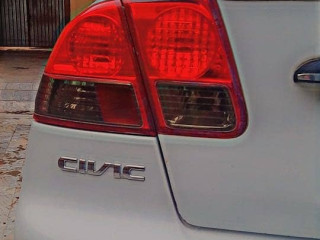 honda-civic-2005