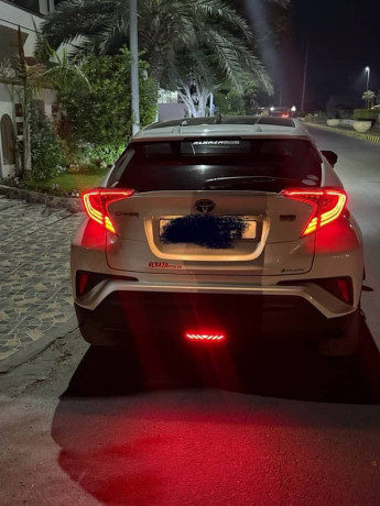 toyota-c-hr-2018-big-3