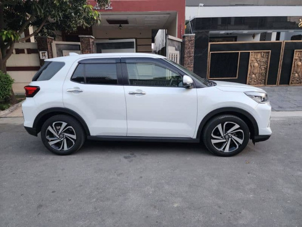 toyota-raize-2021-z-pakge-big-1