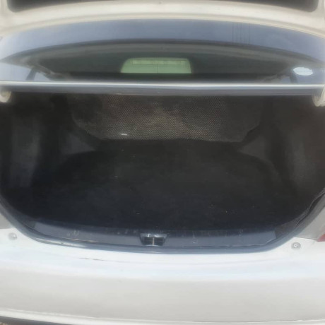 toyota-corolla-axio-big-4