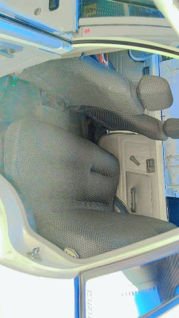 suzuki-mehran-vx-2011-big-8