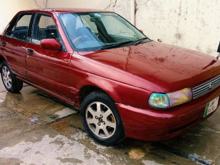 nissan-sunny-1993