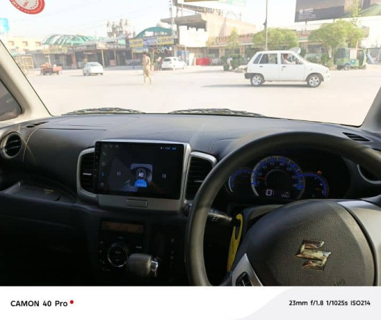 suzuki-spacia-2015-big-10