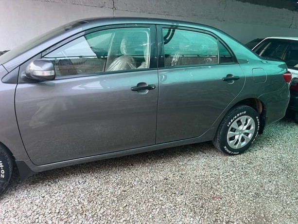 toyota-corolla-xli-2013-big-2