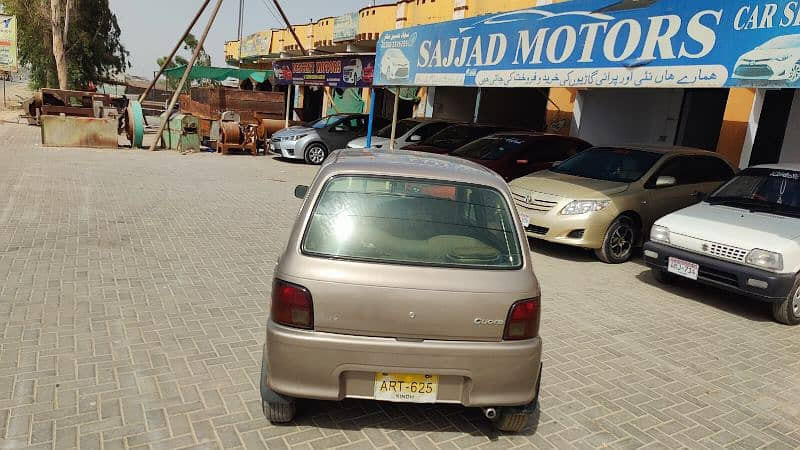 daihatsu-cuore-2008-big-3