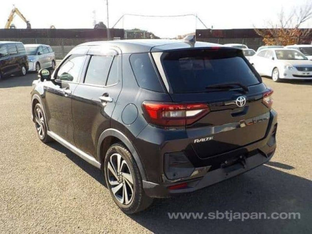 toyota-raize-2020-big-7