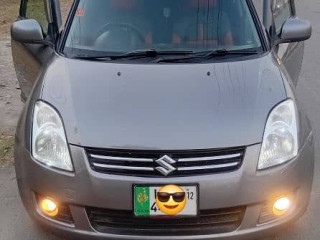 suzuki-swift-dlx-2012-total-genuine