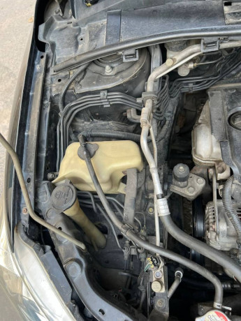 toyota-corolla-xli-2012-big-9