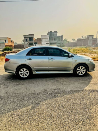 toyota-altis-03236456464-big-1