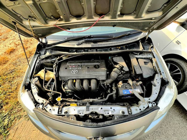 toyota-altis-03236456464-big-10