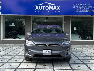tesla-model-x-dual-motor-long-range-2018