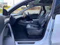 tesla-model-y-standard-range-2022-small-7