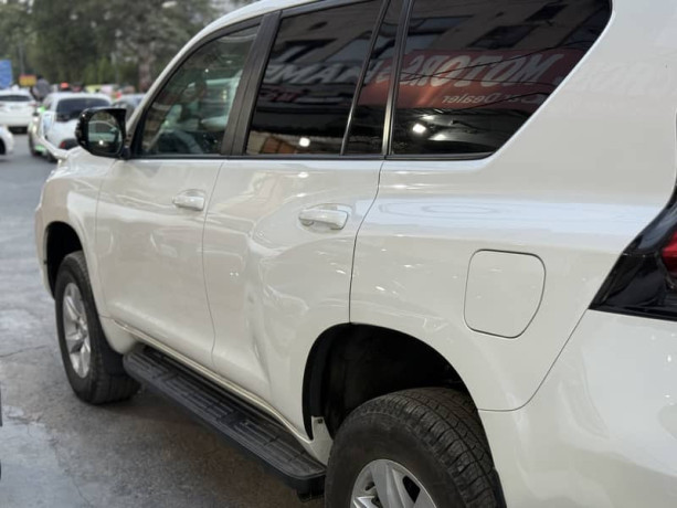 toyota-land-cruiser-prado-28d-2020-25-big-6