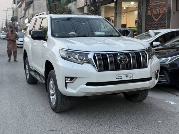 toyota-land-cruiser-prado-28d-2020-25-big-5