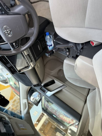toyota-land-cruiser-prado-28d-2020-25-big-7