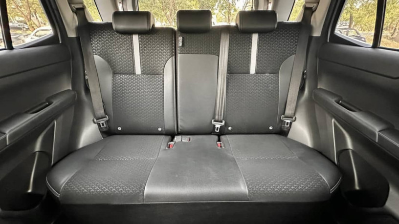 daihatsu-rocky-g-package-2021-big-17