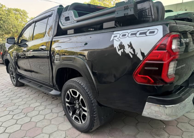 toyota-hilux-revo-model-2021-new-shape-big-3