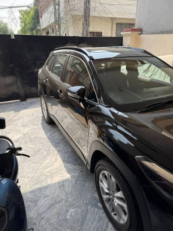 toyota-corolla-cross-premium-high-grade-2024-big-2