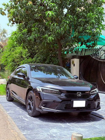 honda-civic-15-rs-turbo-big-0